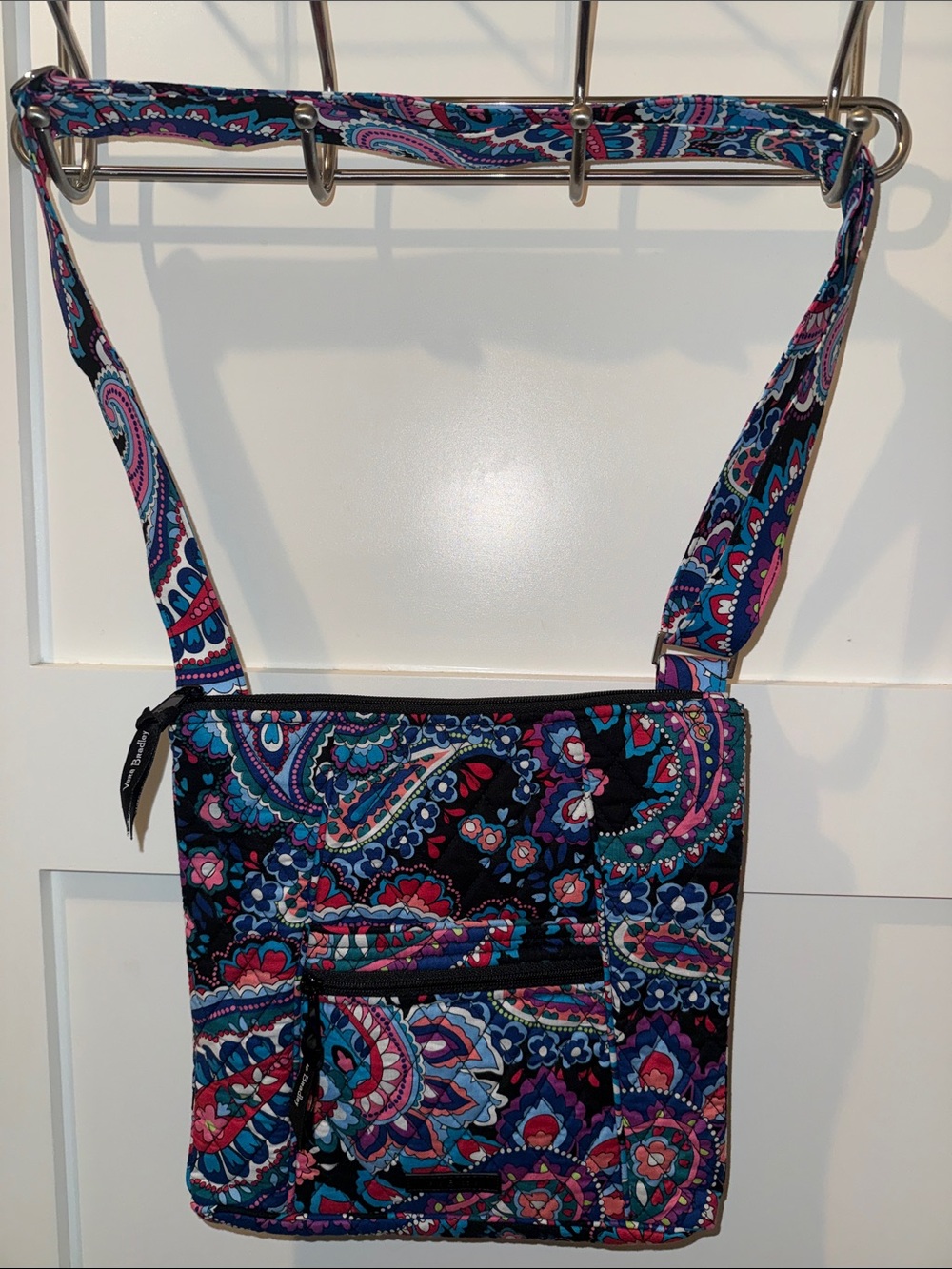 Vera Bradley Haymarket Paisley Hipster Crossbody Like New Condition